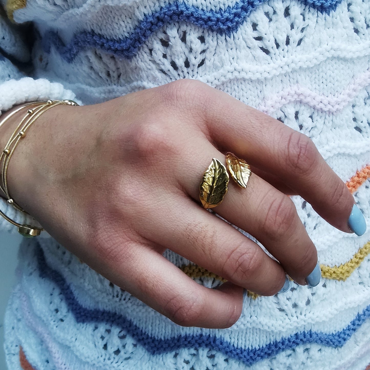 Chloe - Adjustable Doble Leaf Ring - Vinta Shop