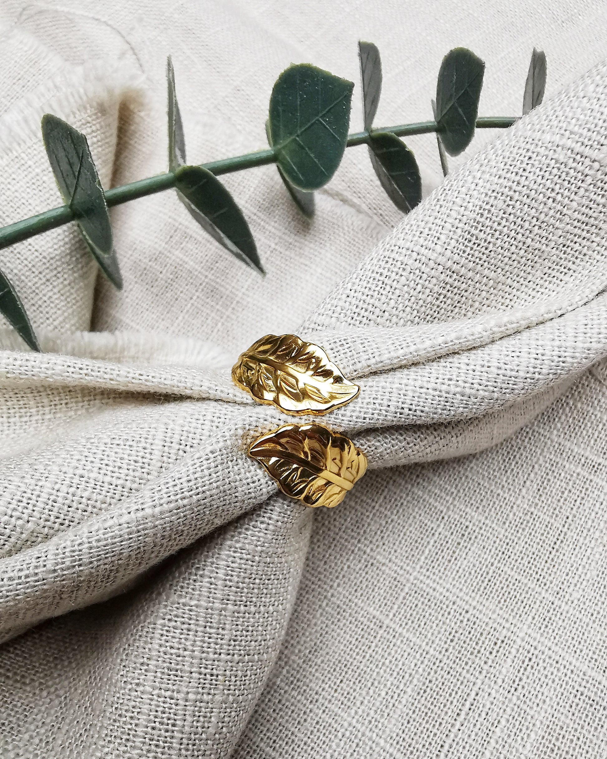 Chloe - Adjustable Doble Leaf Ring - Vinta Shop