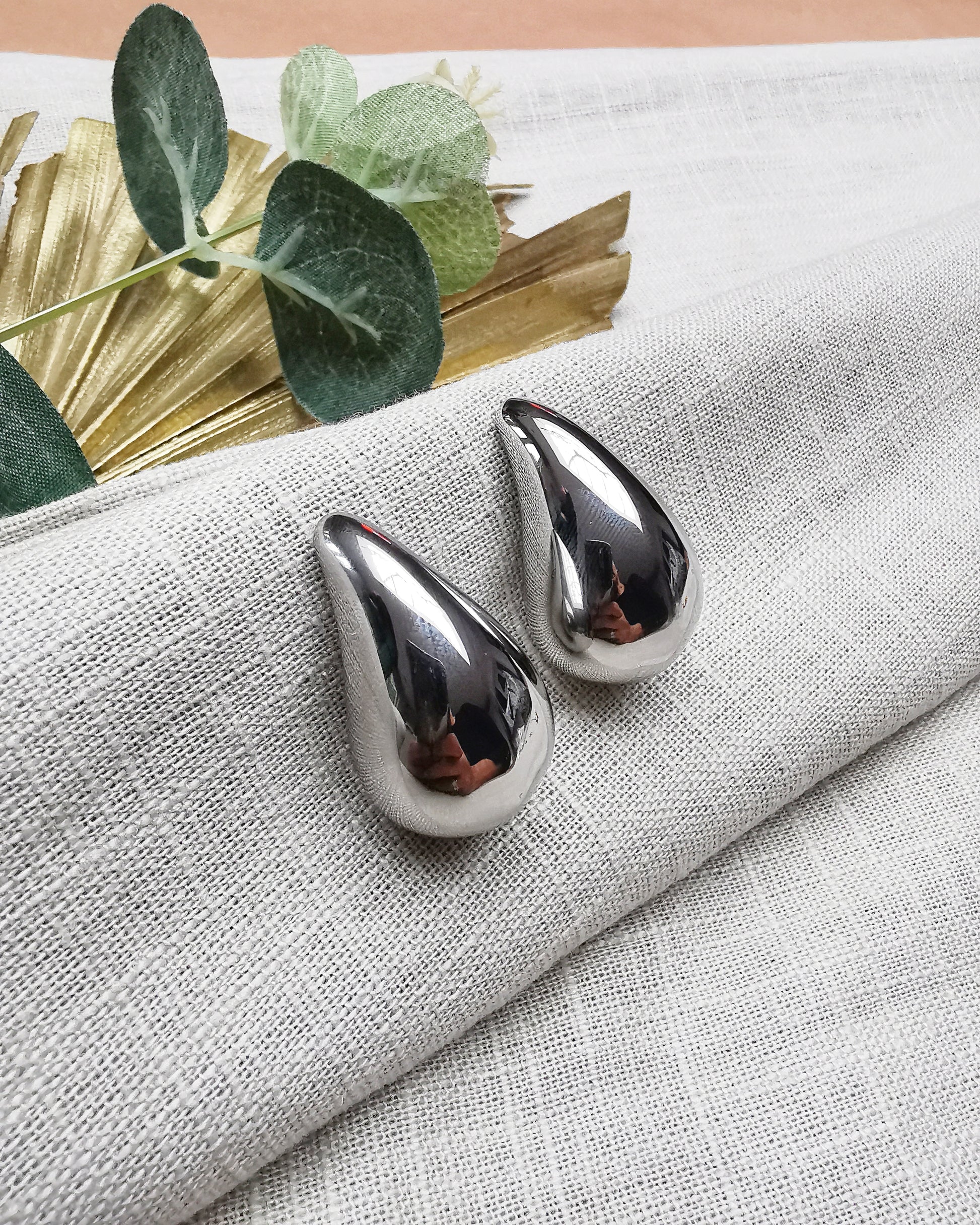 Nessa Silver Plated Statement Chunky Water Drop Stud Earrings. - Vinta Shop