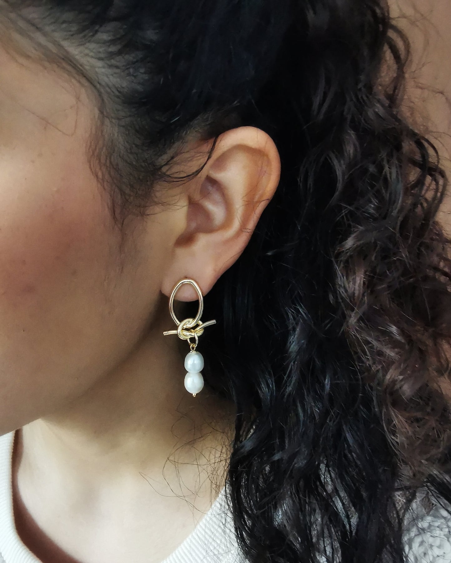 Knot Freshwater Pearl Stud Earrings - Vinta Shop