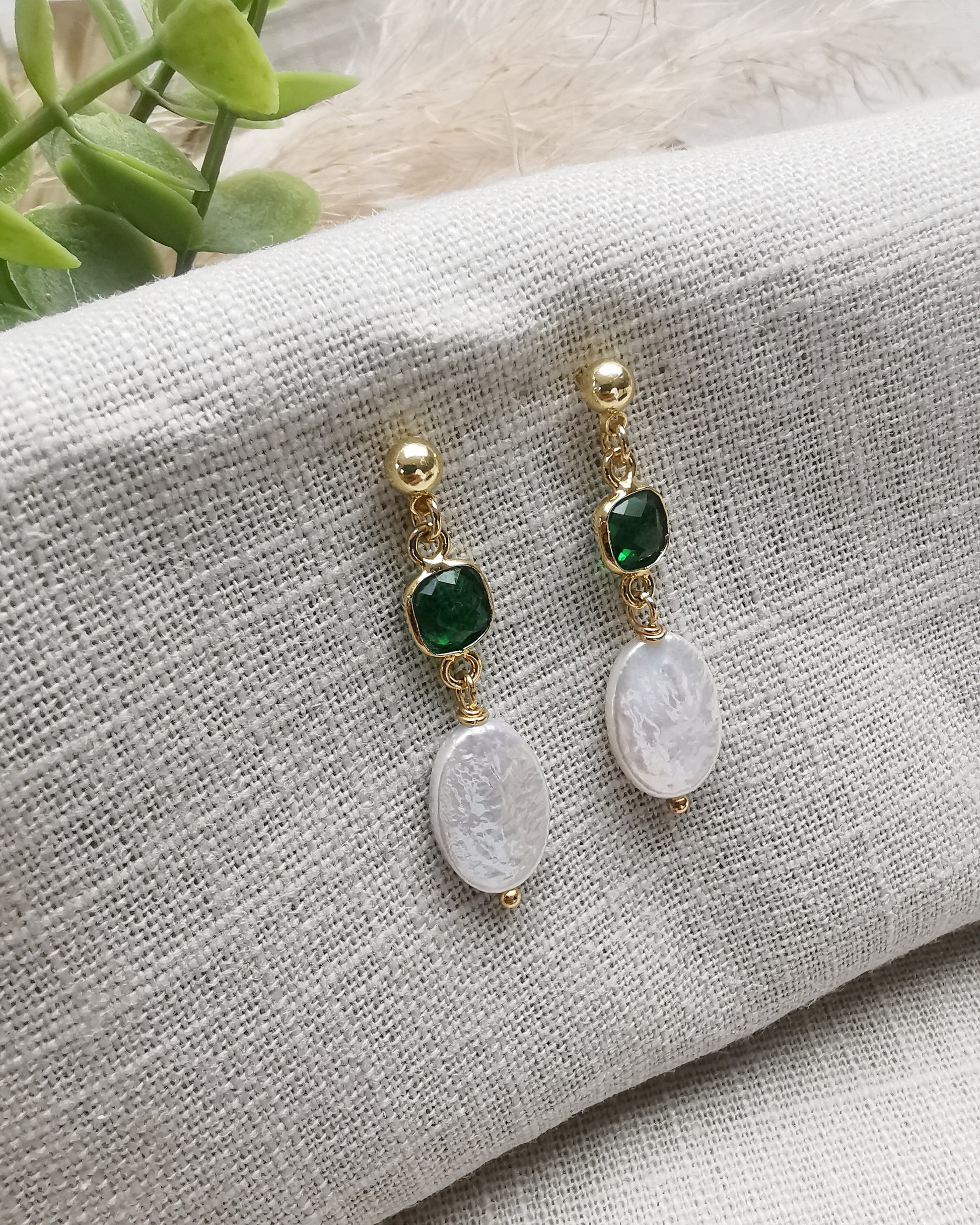 Small Emerald Quartz & Freshwater Pearl Earrings - Vinta Shop