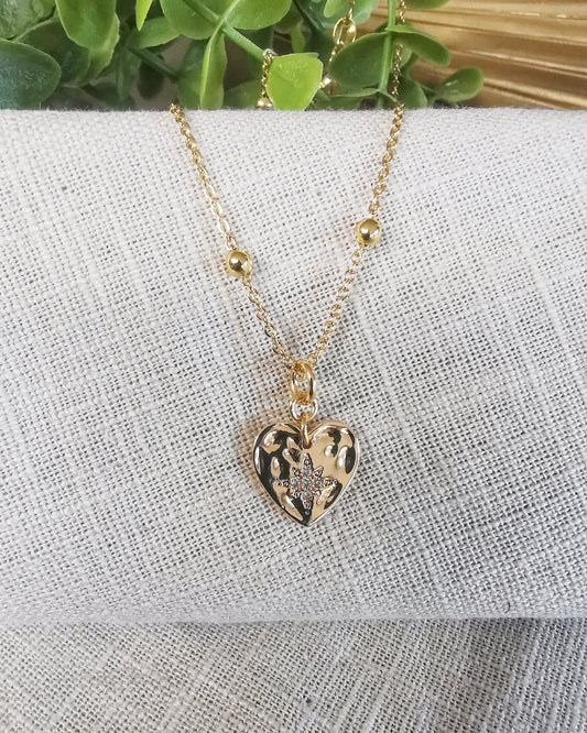 Heart Starburst Satellite Pendant Necklace. - Vinta Shop