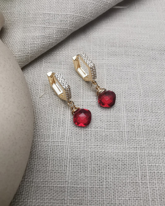 Maxi - Ruby Quartz Hexagon Huggie Hoop Earrings - Vinta Shop