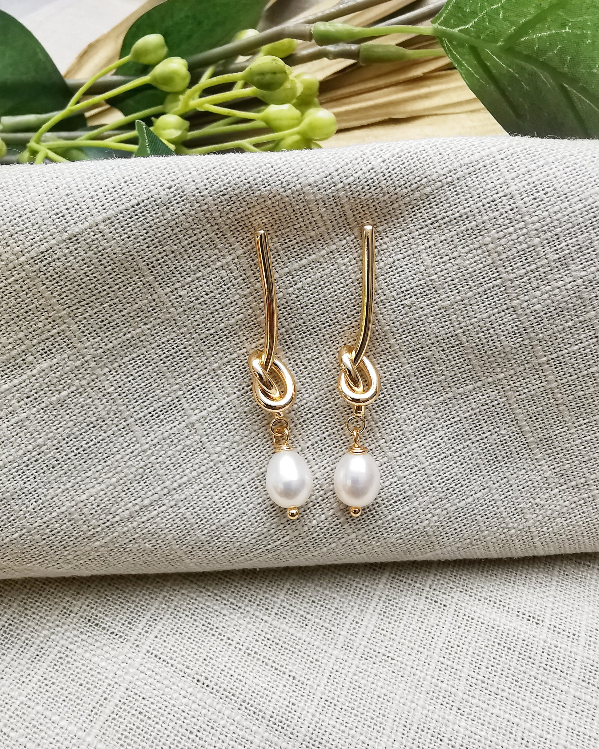 Long Drop Knot Pearl Earrings - Vinta Shop