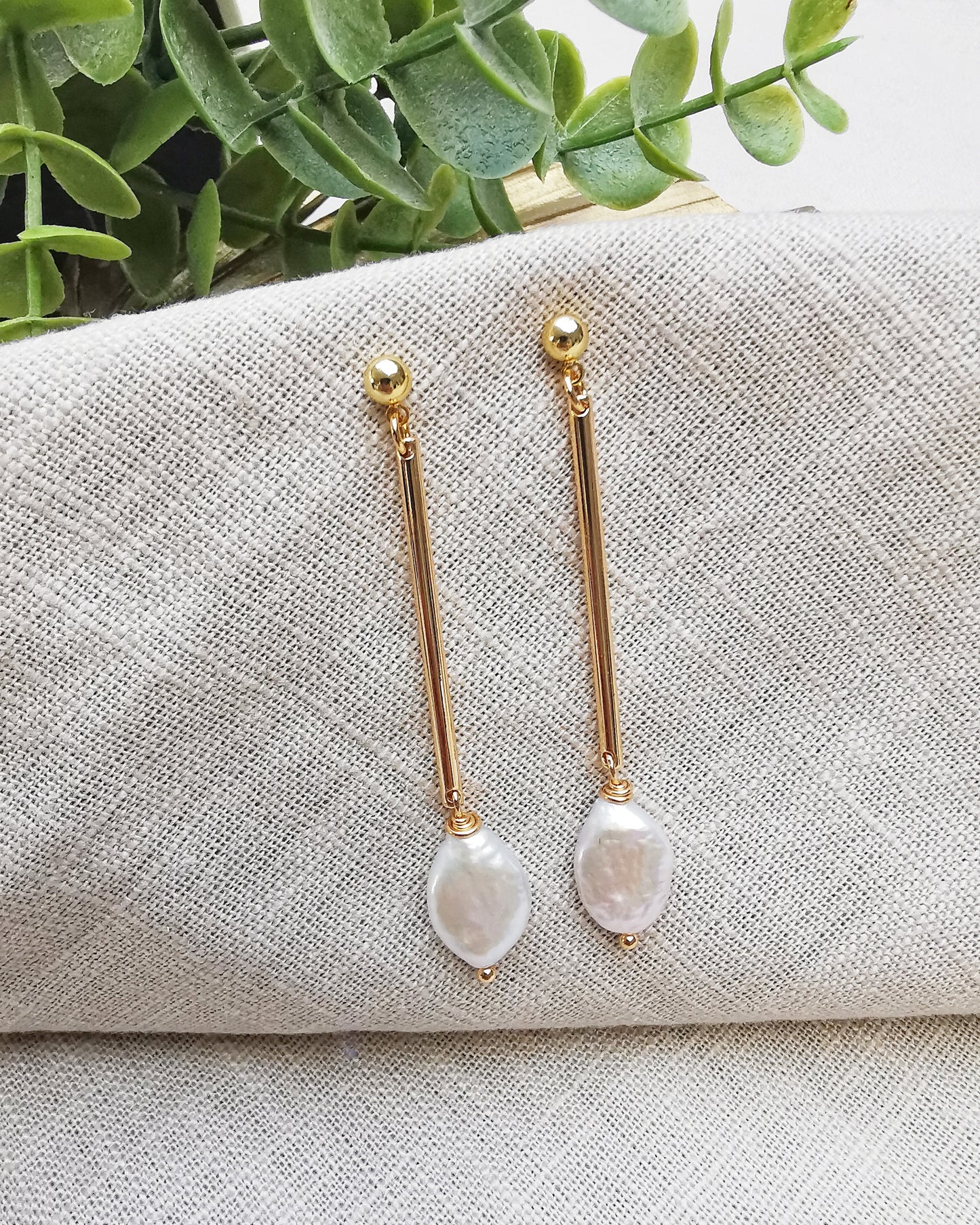 Marina || Freshwater Pearl Bar Earrings - Vinta Shop
