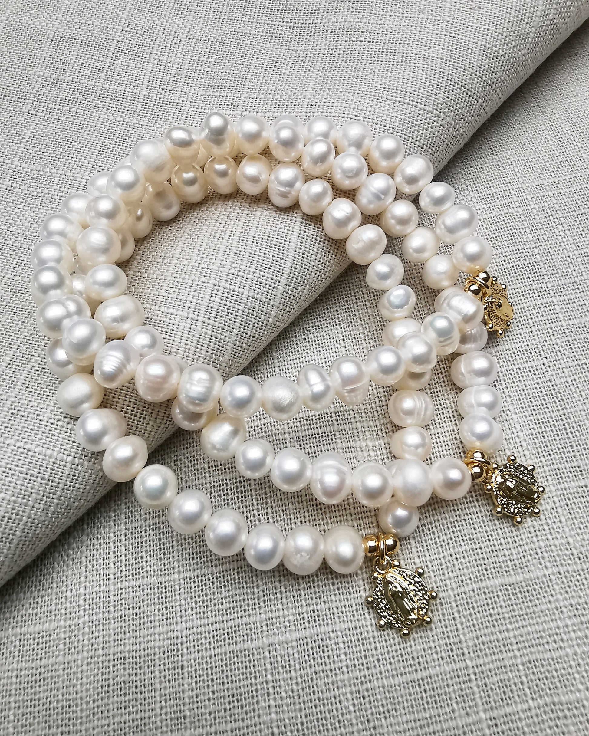 Freshwater Pearl Bracelet with Holy Virgin Mary Dainty Medallion - Vinta Shop