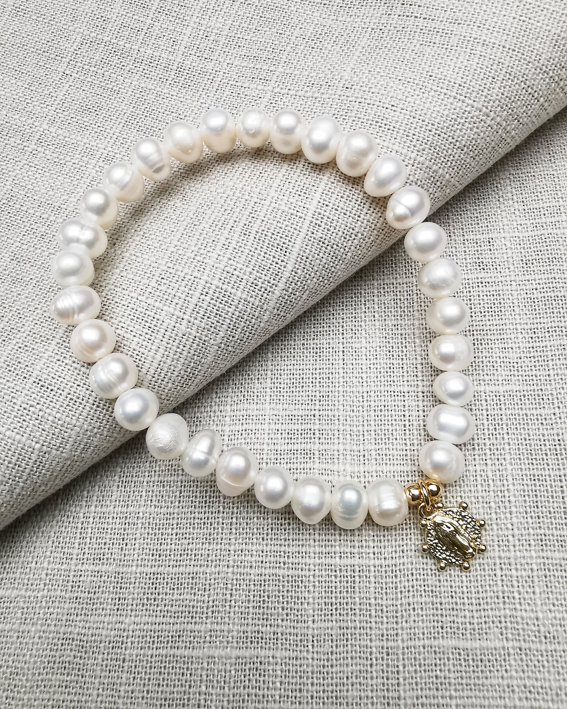 Freshwater Pearl Bracelet with Holy Virgin Mary Dainty Medallion - Vinta Shop