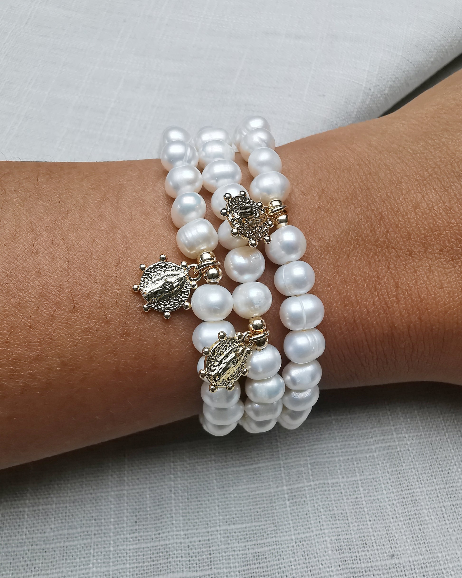 Freshwater Pearl Bracelet with Holy Virgin Mary Dainty Medallion - Vinta Shop