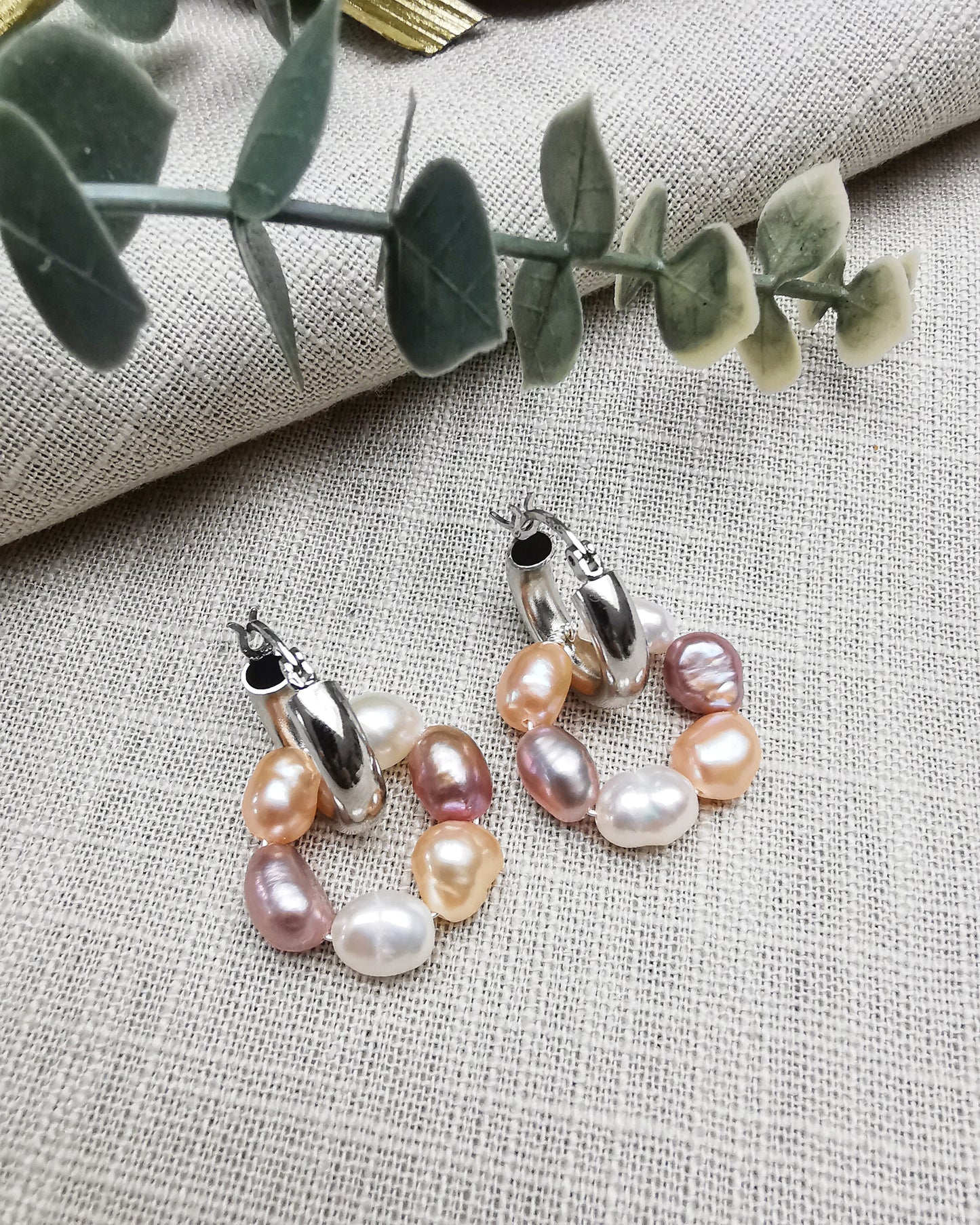 Freshwater Pearl Detachable Chunky hoop Earrings.