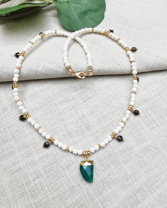 White Howlite Gemstone Necklace - Vinta Shop