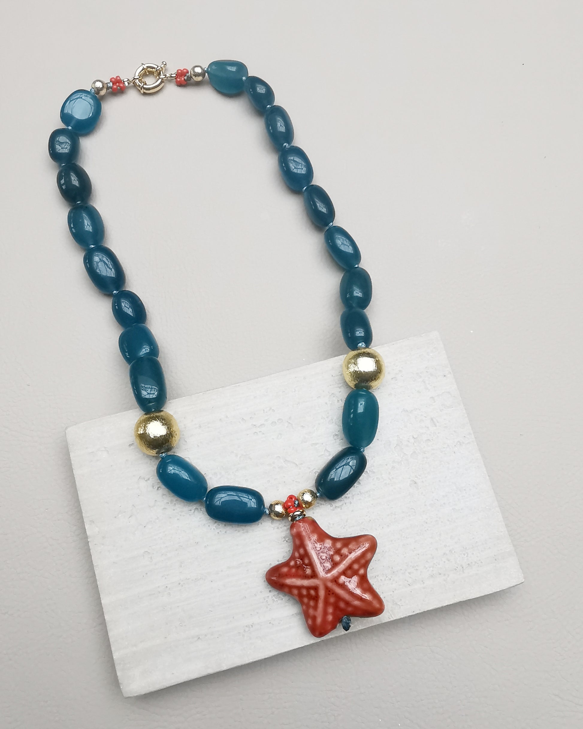 Estrella Chunky Agate Nugget Necklace with Starfish Pendant. - Vinta Shop