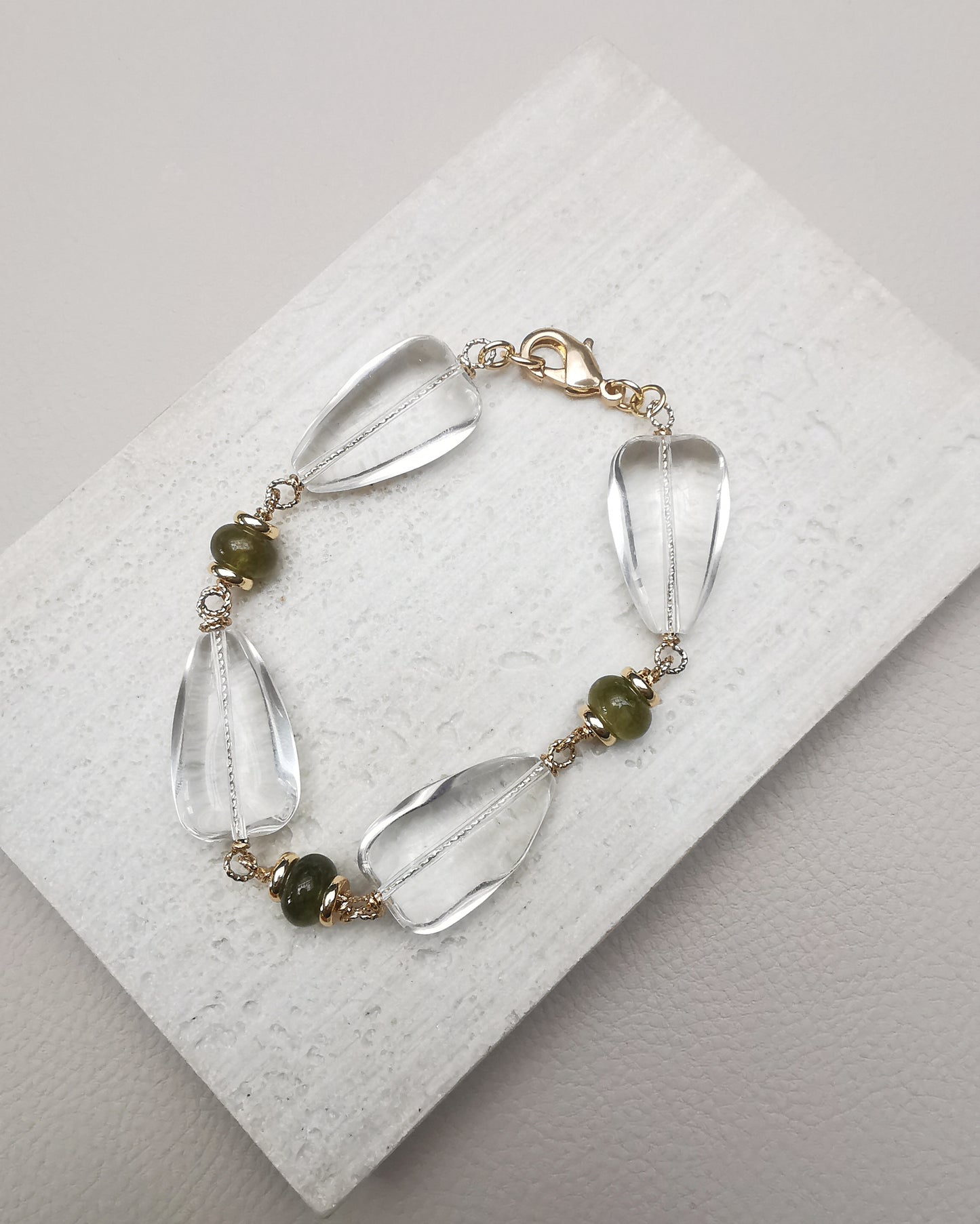 Chunky Crystal & Moss Green Jade Bracelet - Vinta Shop