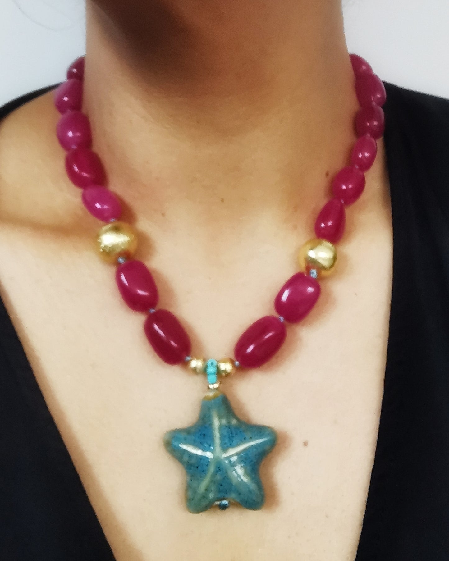 Estrella Chunky Agate Nugget Necklace with Starfish Pendant. - Vinta Shop