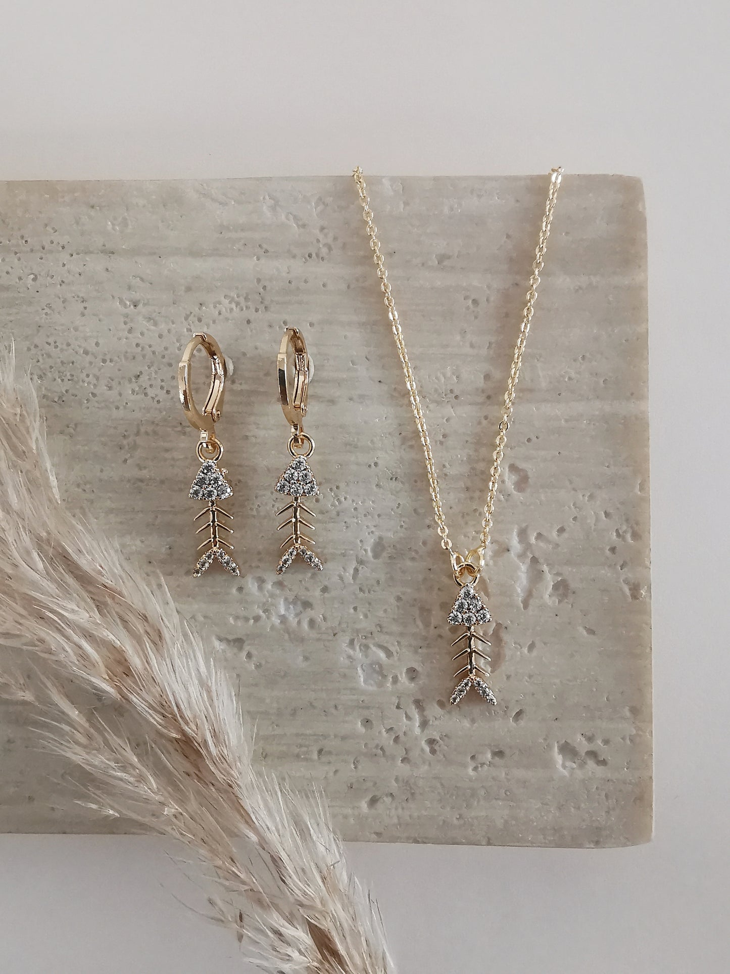 Fish Bone Pendant Necklace.