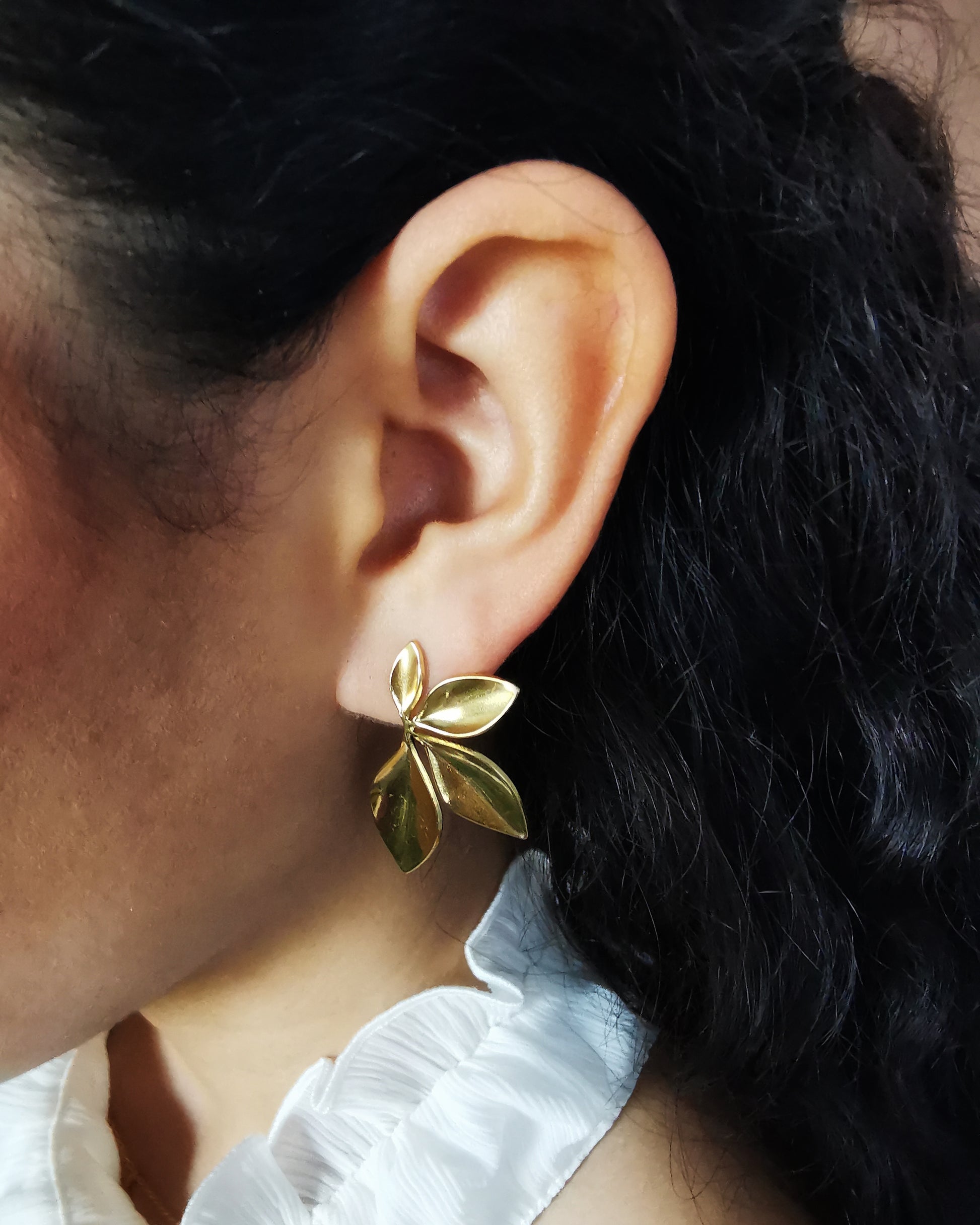 Azucena || Statement Floral Drop Earrings - Vinta Shop
